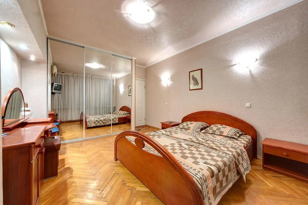 Apartment Center Bohdana Khmel'Nyts'Koho Str. 키예프 0*,